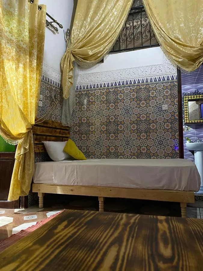 Riad Abqari Youssefi Fez 0*,